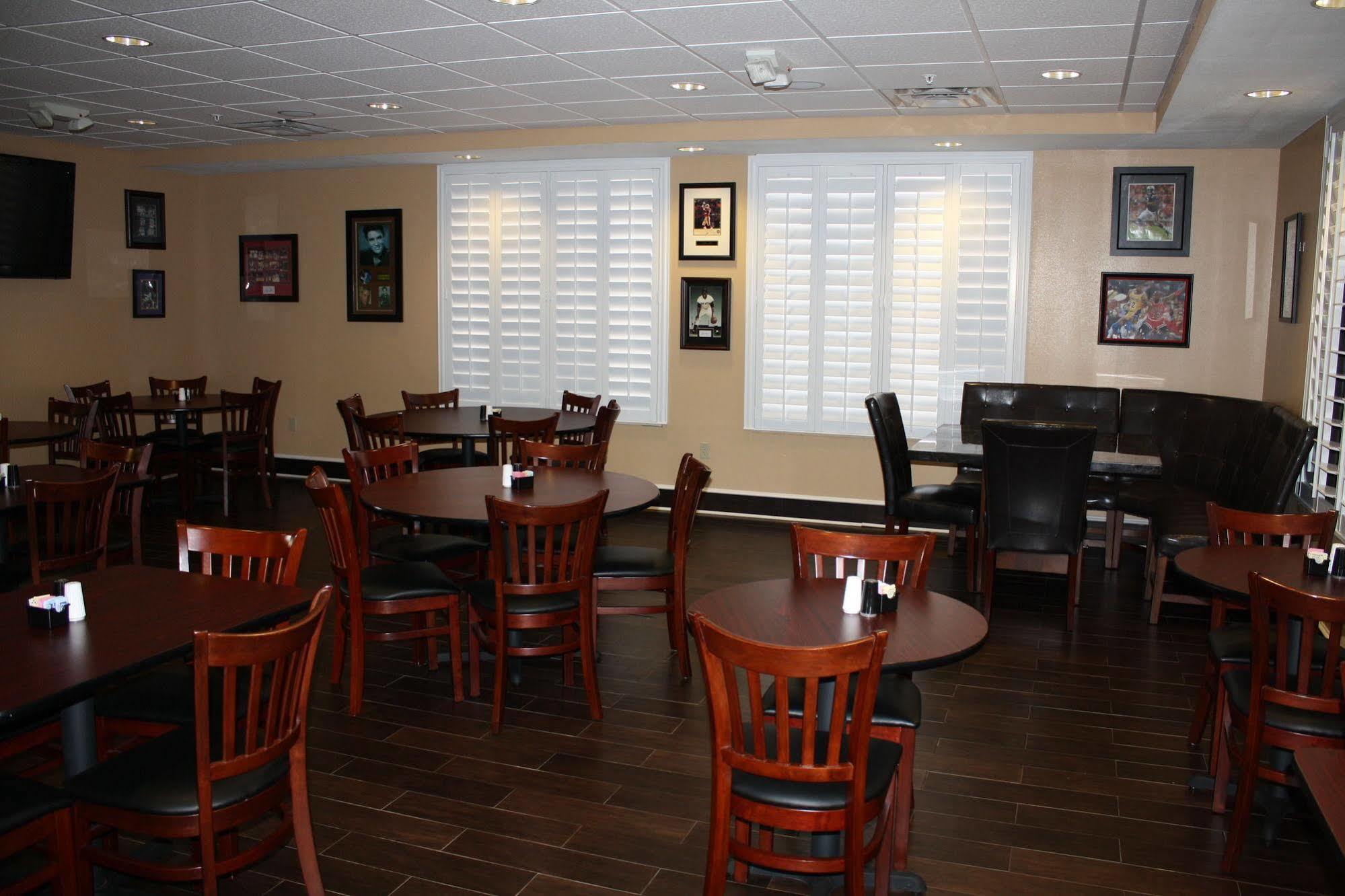 Marble Waters Hotel & Suites, Trademark By Wyndham (Adults Only) Jacksonville Buitenkant foto